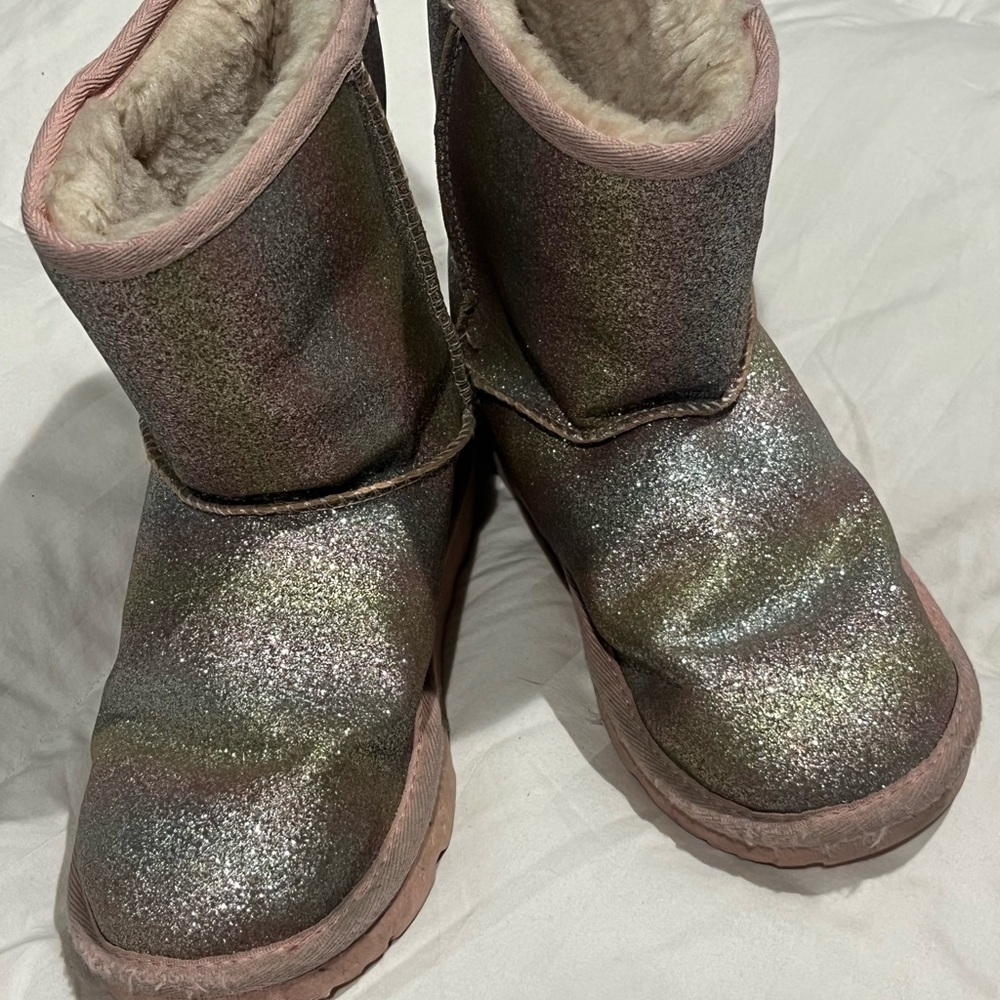UGG kids Sparkly Iridescent Boots size 1